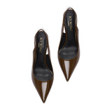 Amanda slings in Mocha