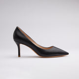Black 01 calfskin pumps